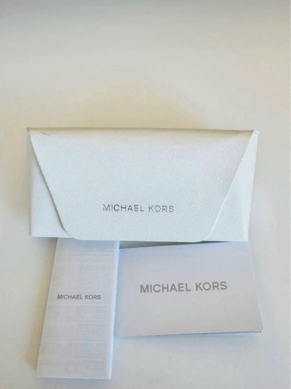 Michael Kors White Sunglass Case with Booklet Set